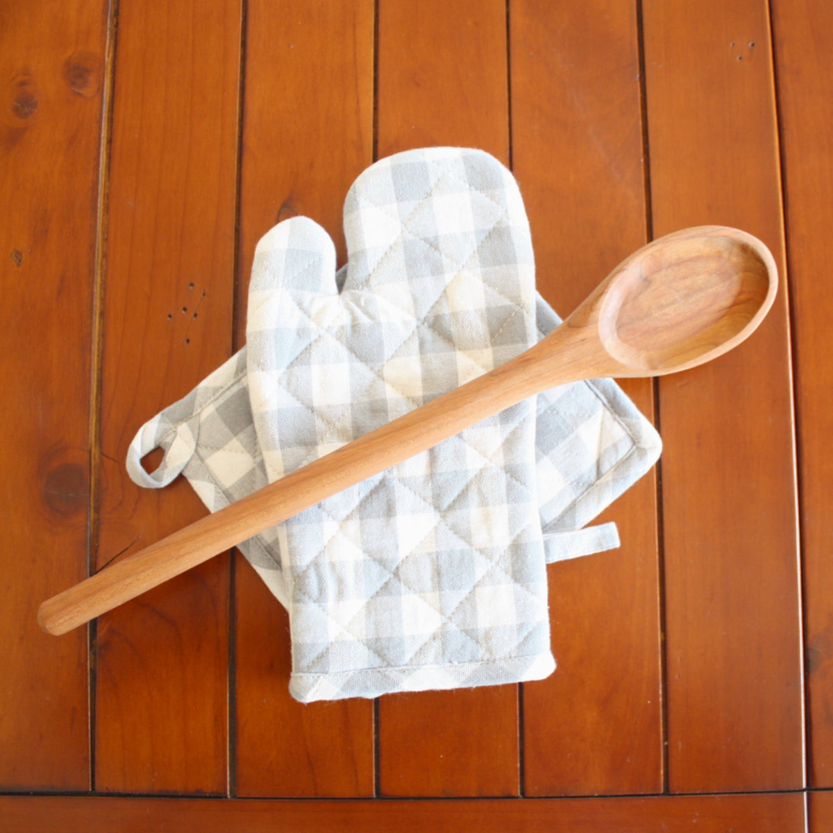 Buffalo Check Oven Mitts - Made in the USA