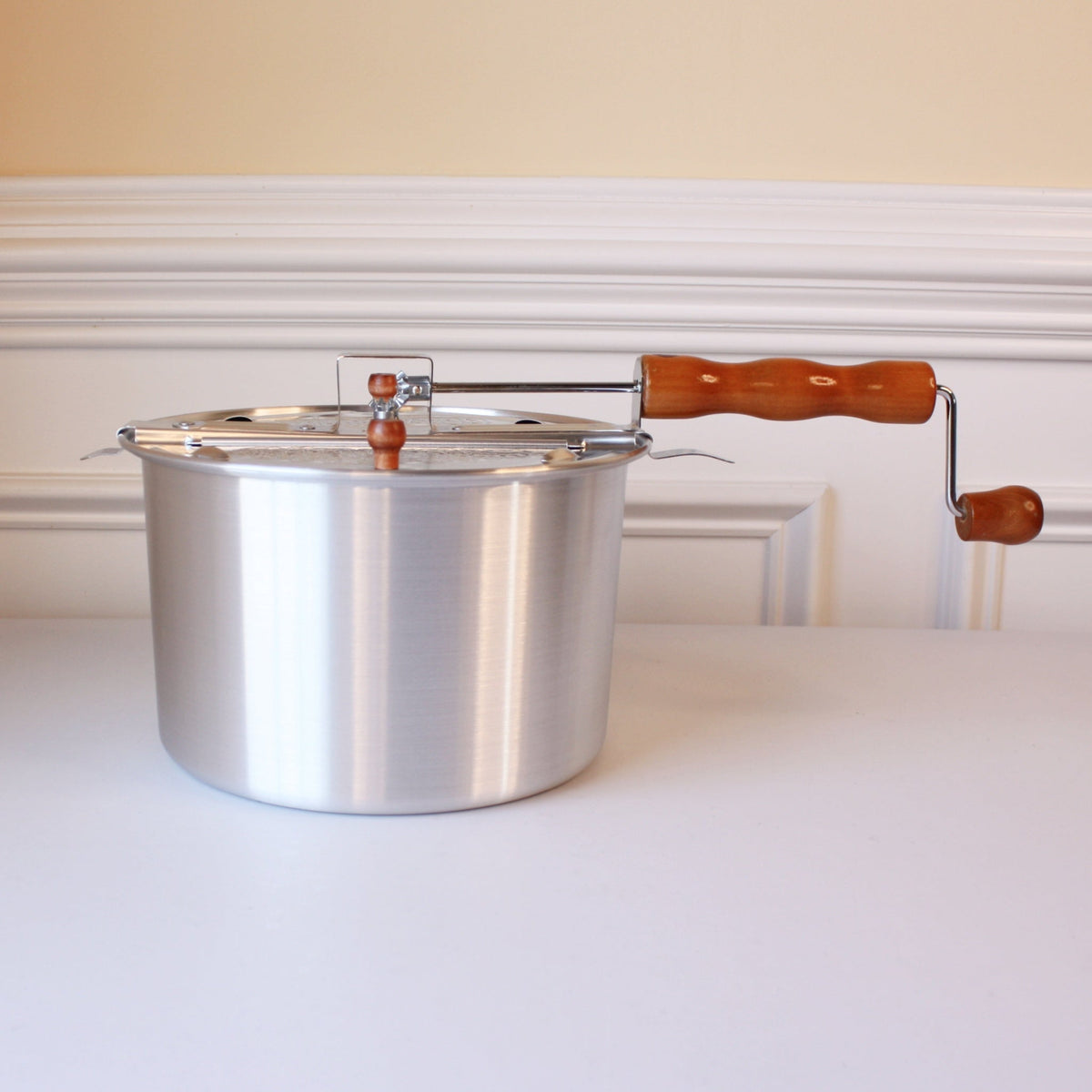 Whirley Pop - 6 Quart Aluminum Popcorn Popper - Made in the USA